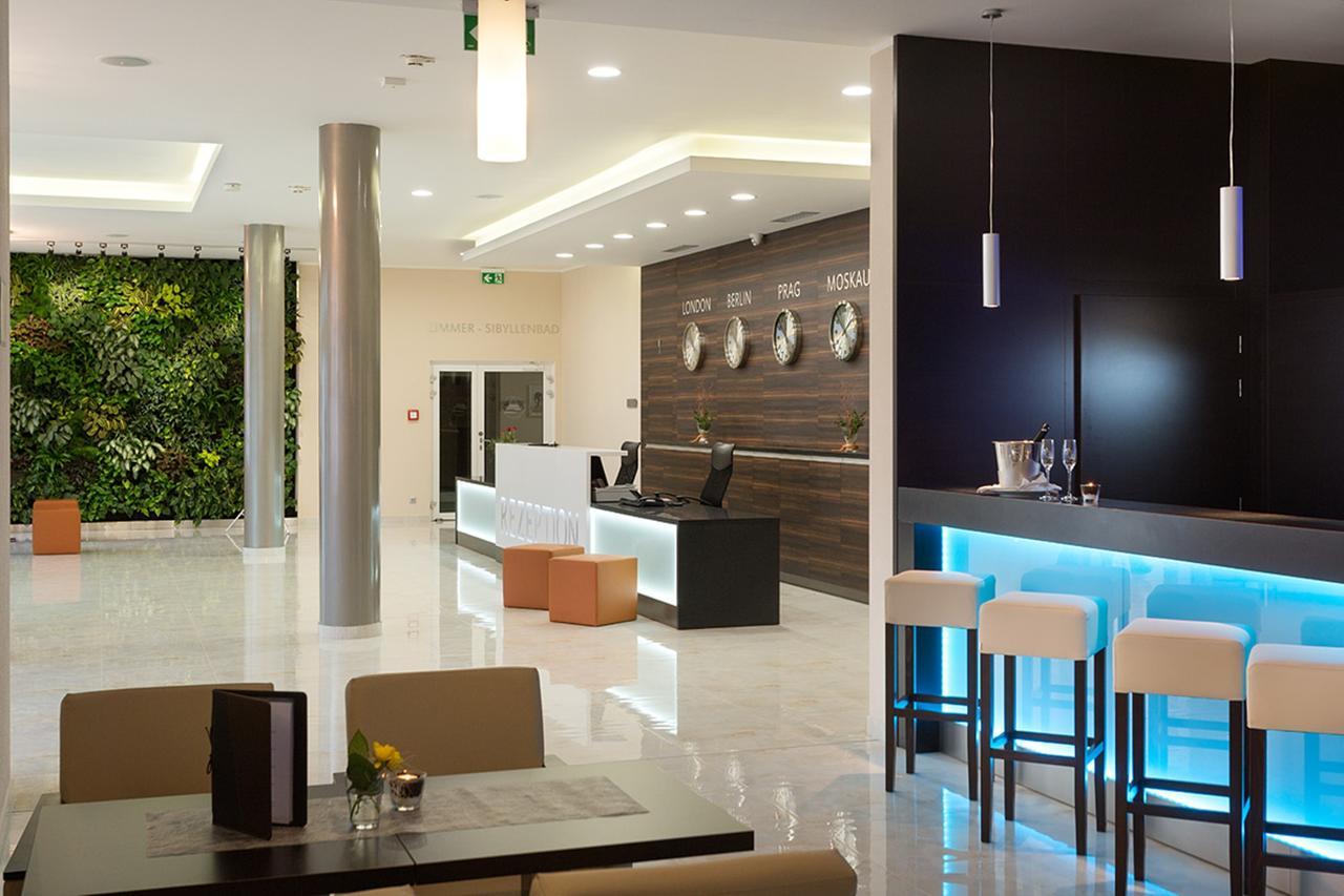 Kurhotel Pyramide Sibyllenbad ノイアルベンロイト エクステリア 写真